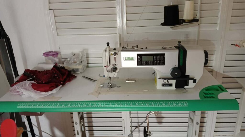 Silia Bianchi, Disegnatore Stilista di moda, modellistica industriale, modellista per l'alta moda e per l'industria, Sartoria e Stile, abiti su misura